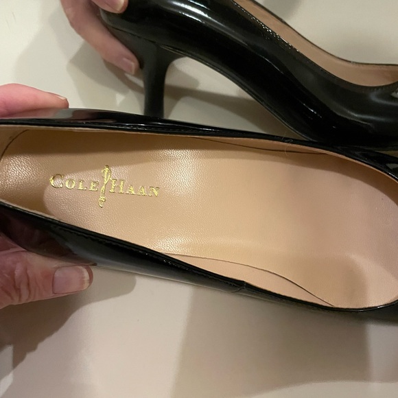EUC Cole Haan Patent Leather Heels - Picture 4 of 5